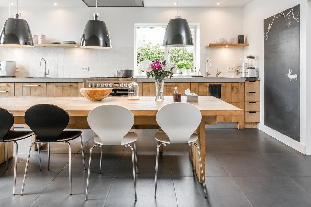 Kleenex Box for a Farmhouse Dining Room with a Bright Kitchen and Phogatrophy Interior | Architectural Photography by Phogatrophy