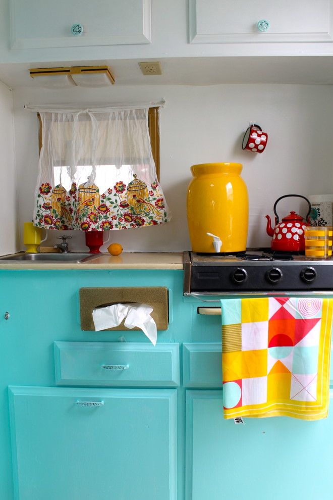 Kleenex Box for a Midcentury Kitchen with a Yellow and Vintage Caravan or Travel Trailer by Opendoorstudio