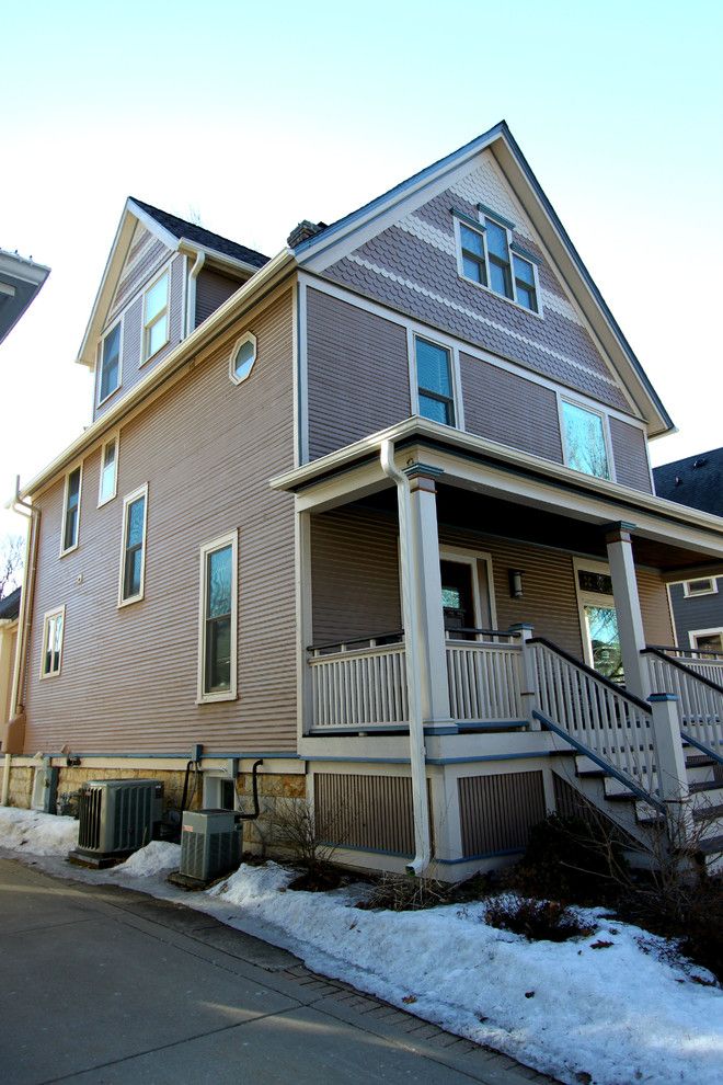 La Cantina Chicago for a Traditional Exterior with a Siding Contractor La Grange and La Grange Fiber Cement Siding From James Hardie by Smardbuild Construction Inc.