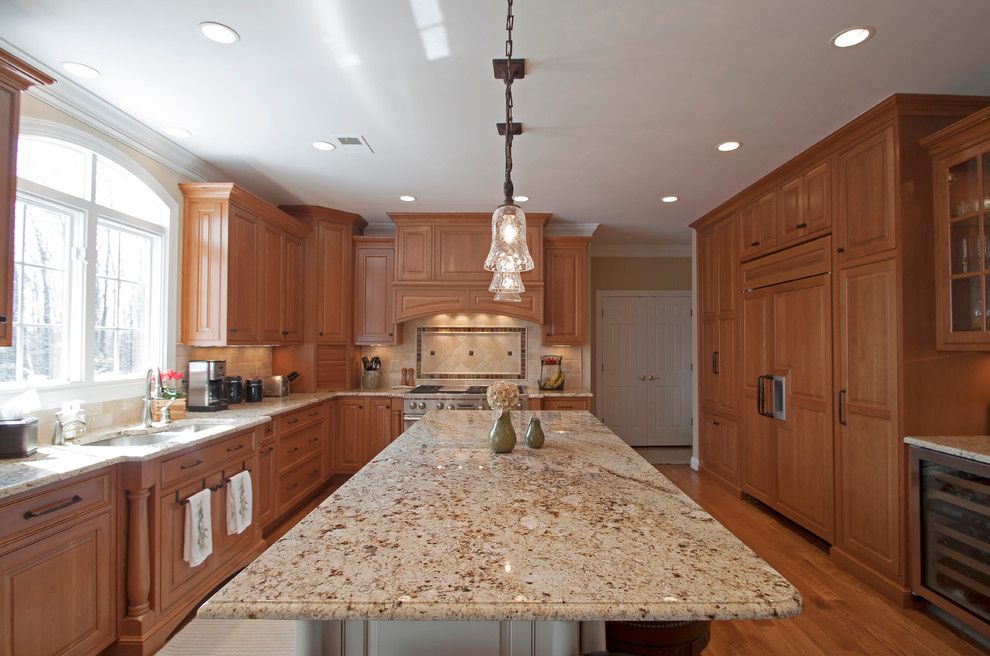 Leland Furniture for a Traditional Kitchen with a Typhoon Cream and Conway Kitchen 5 by Cameo Kitchens, Inc.