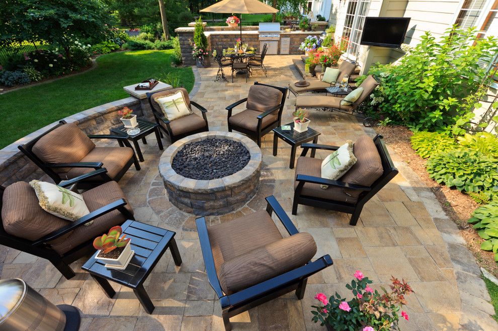 Limestone Grill for a Traditional Patio with a Grills and Custom Hardscaping 