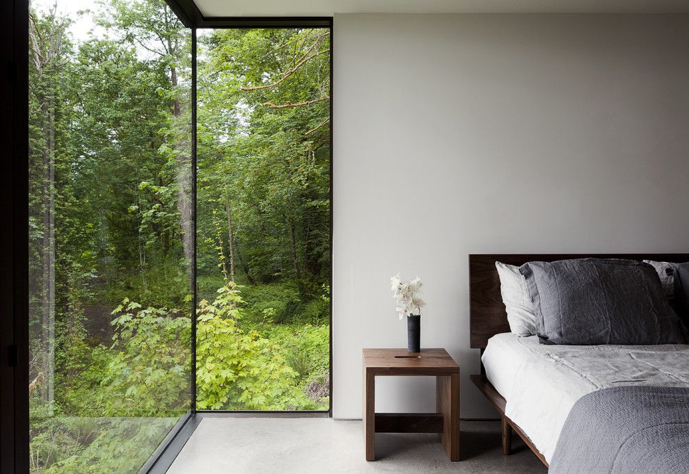 Lowes Bangor Maine for a Modern Bedroom with a Low Headboard and Case Inlet Retreat by Mw|Works Architecture+Design