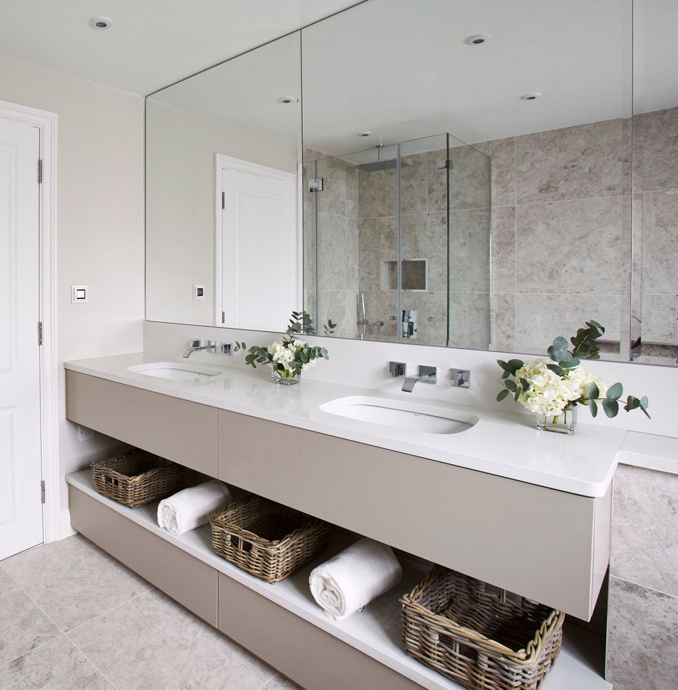 Luxe Hotel Sunset for a Contemporary Bathroom with a Vanity and Godfrey Street by the Olive Design Studio