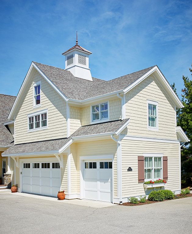 Mike Scott Plumbing for a Beach Style Spaces with a Porch and Lake Living to the Fullest! by Scott Christopher Homes