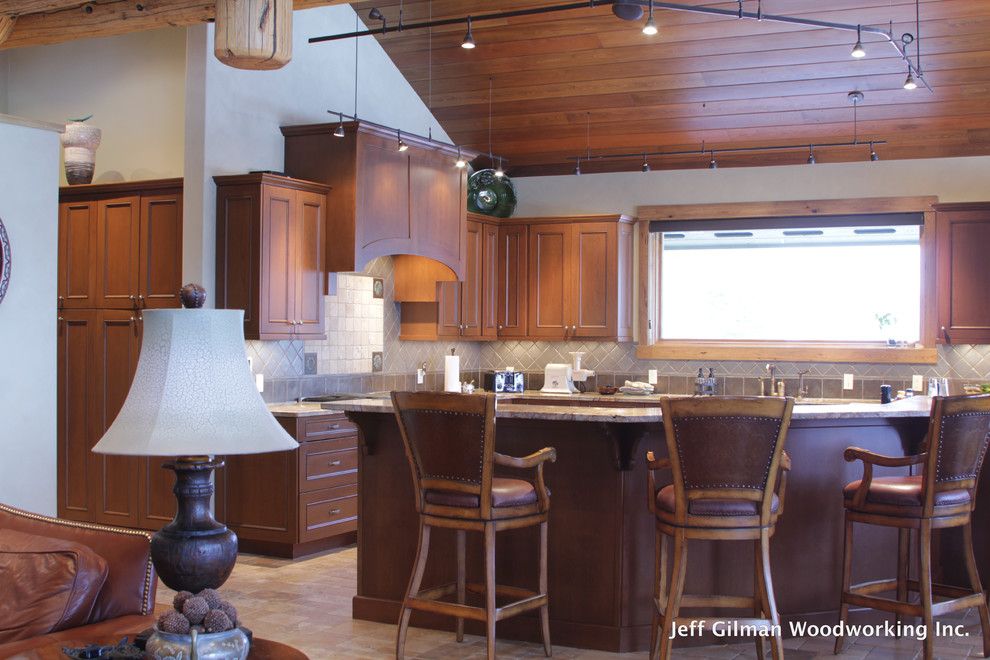 Montana Mountains for a Traditional Kitchen with a Designer and a Mountain Top Estate by Jeff Gilman Woodworking Inc.