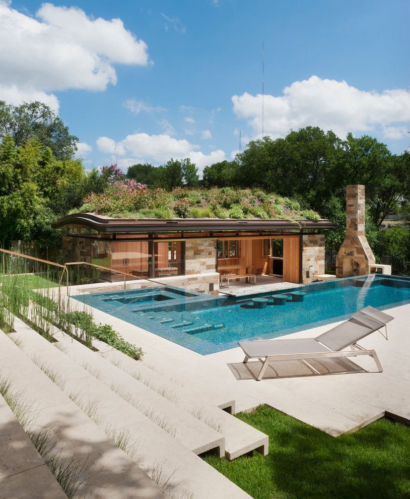 Montauk Beach House for a Contemporary Pool with a Outdoor Kitchen and Pool House by Murray Legge Architecture