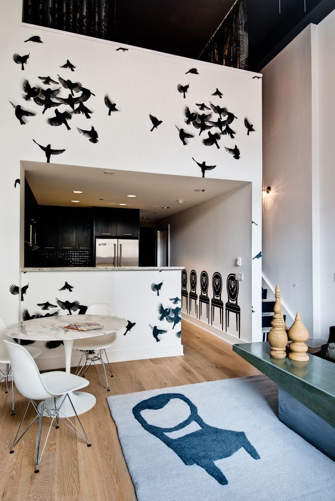 Must See in San Francisco for a Contemporary Kitchen with a Flexible Seatings and Gioi Tran by Applegate Tran Interiors