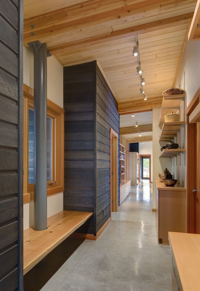 Ohio Points of Interest for a Rustic Hall with a Concrete Floor and Cortes by Prentiss Balance Wickline Architects