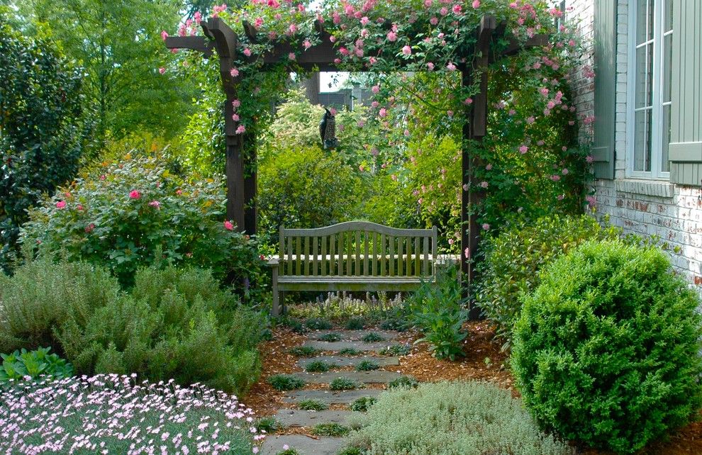 Ohio Points of Interest for a Traditional Landscape with a Garden and a Garden Through the Seasons by Solow Design Group