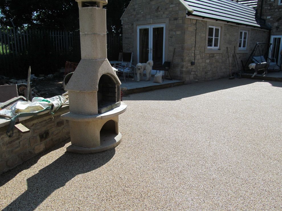 Platte Clay Electric for a Modern Patio with a Resin Driveways Yorkshire and Resin Driveways Permeable Paving Resin Bound Gravel County Durham by Darren Hatton