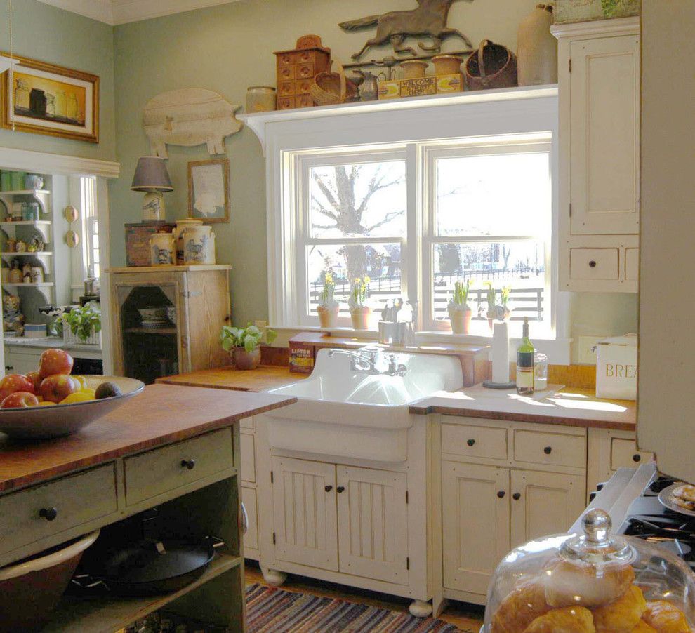 Rembrandt House Museum for a Traditional Spaces with a Shaker and 1890 Cottage Style Kitchen by the Workshops of David T. Smith