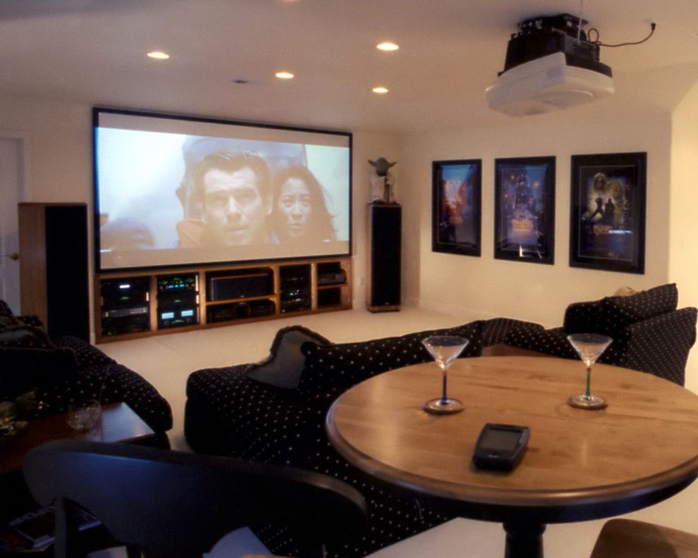 San Mateo Theater for a Contemporary Basement with a Home Theater and Sendig, San Jose by Evergreen Home Systems Inc