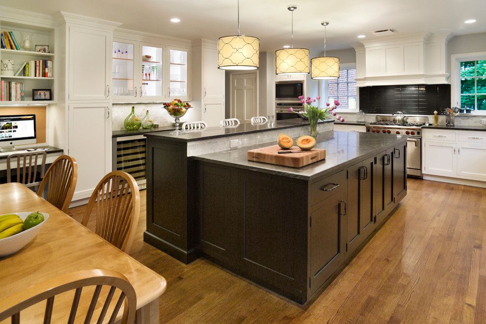 Seabrook Island Sc for a Traditional Kitchen with a Island and Scarsdale Ny Kitchen by Riemer Kitchens & Fine Cabinetry