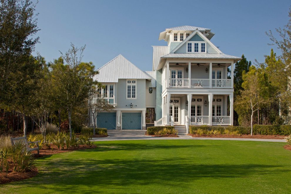 Sherwin Williams Paint Visualizer for a Beach Style Exterior with a Hanging Lantern and Williams Residence by Geoff Chick & Associates