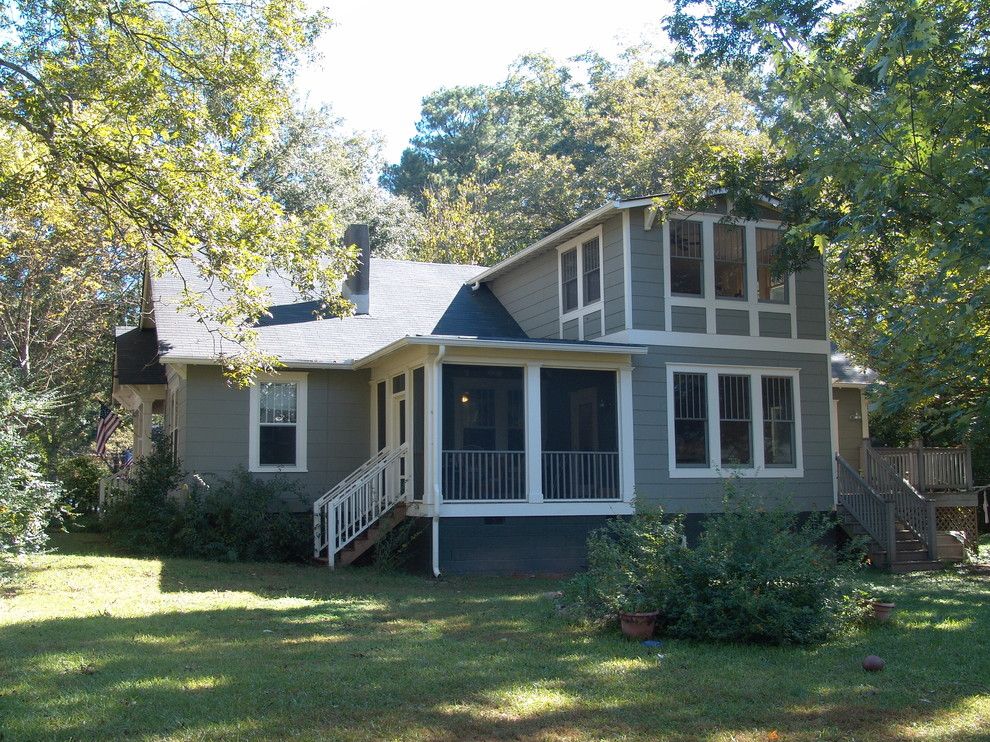 Shorehouse Kitchen for a Traditional Exterior with a Porch and Decatur Addition and Renovation by Soorikian Architecture