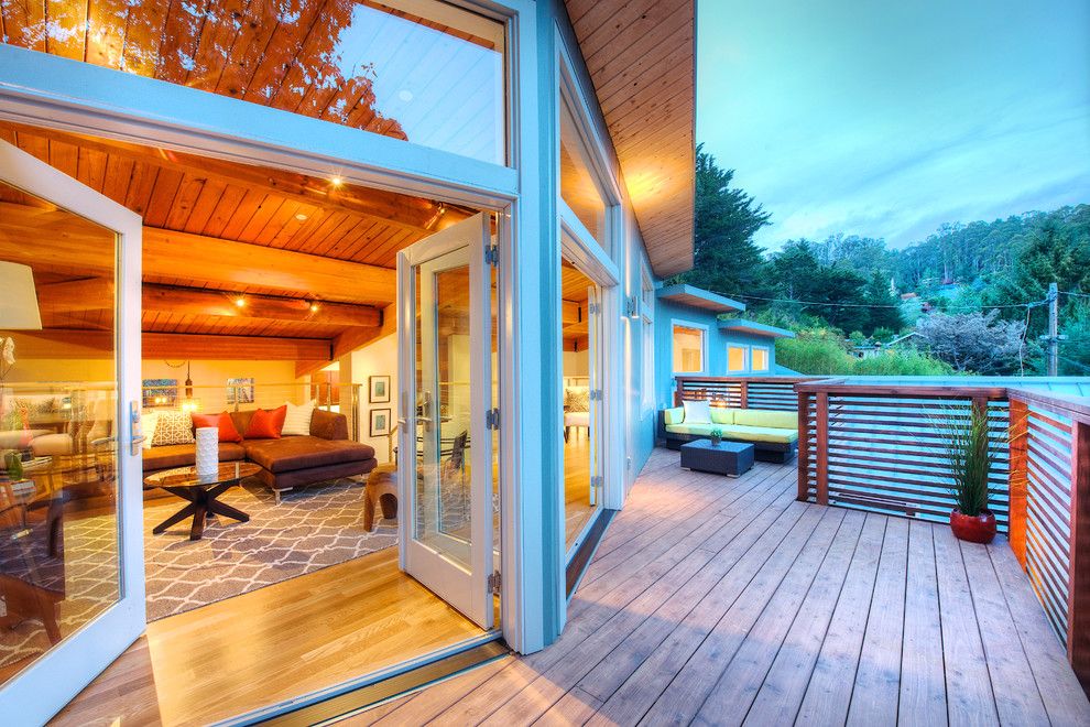 Tamalpais for a Contemporary Deck with a Exposed Beams and Sophisticated Lines by Decker Bullock Sotheby's International Realty