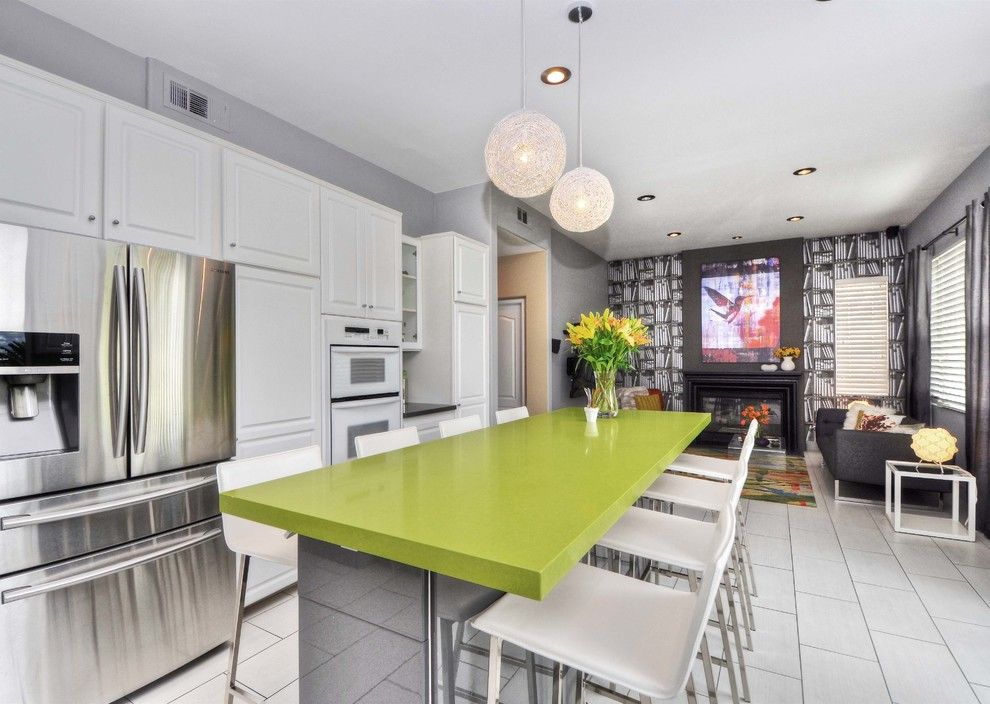 Tivoli Bowl for a Modern Kitchen with a Backsplash Glass Tile and Tivoli by M.a.p. Interiors Inc. / Sylvia Beez