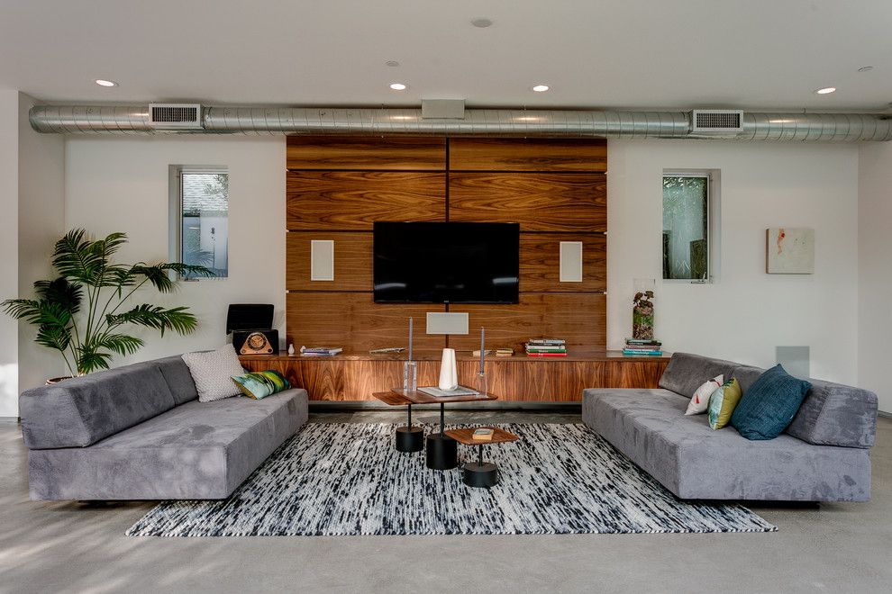 United Artist Laguna for a Contemporary Living Room with a Gray Sofas and Milwood by Forza Construction Inc