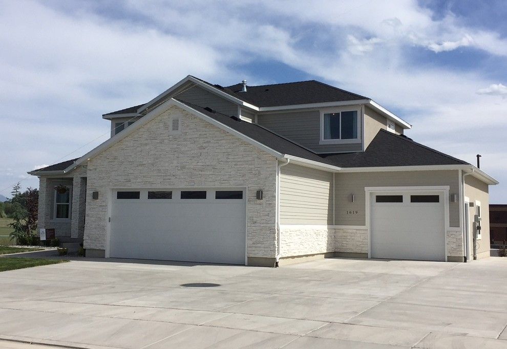 Utah Valley Parade of Homes for a  Exterior with a  and Utah Valley Parade of Homes 2016   Journey's End by Hearth and Home Distributors of Utah, Llc. (Hhdu)