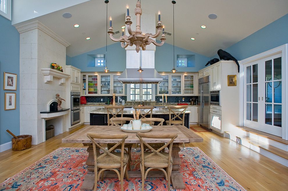 Vantage Lighting for a Farmhouse Kitchen with a Blue Walls and Sonoma Revival by Marcus & Willers Architects