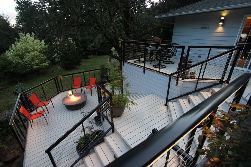 Velvet Rope Portland for a Modern Deck with a Cable Railing System and Modern Aluminum Deck by G. Christianson Construction, Inc.