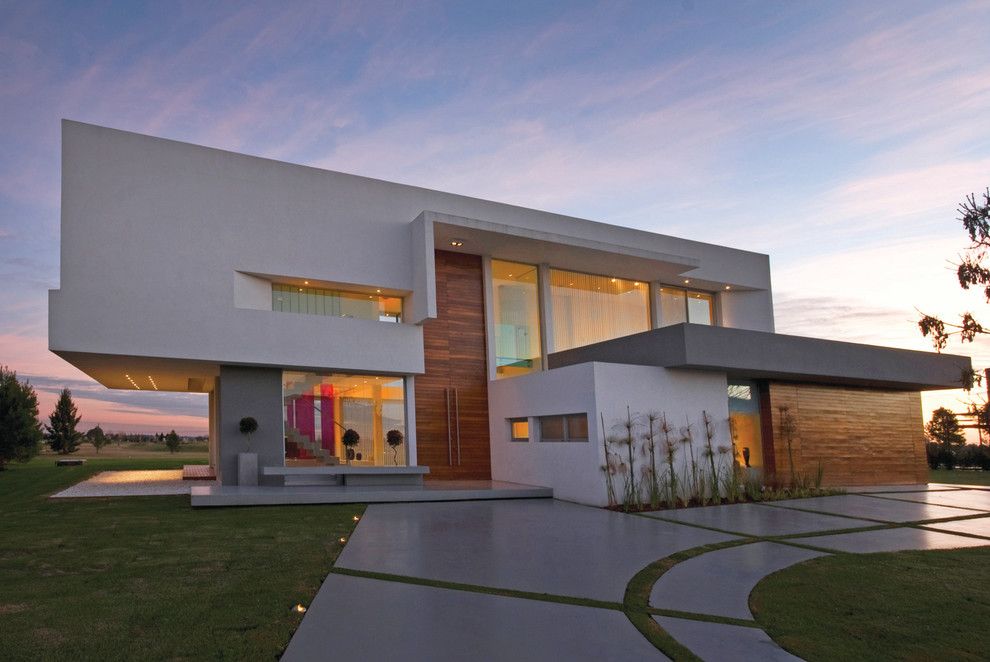 Vistal Golf for a Modern Exterior with a Modern and Vanguarda Architects by Vanguarda Architects