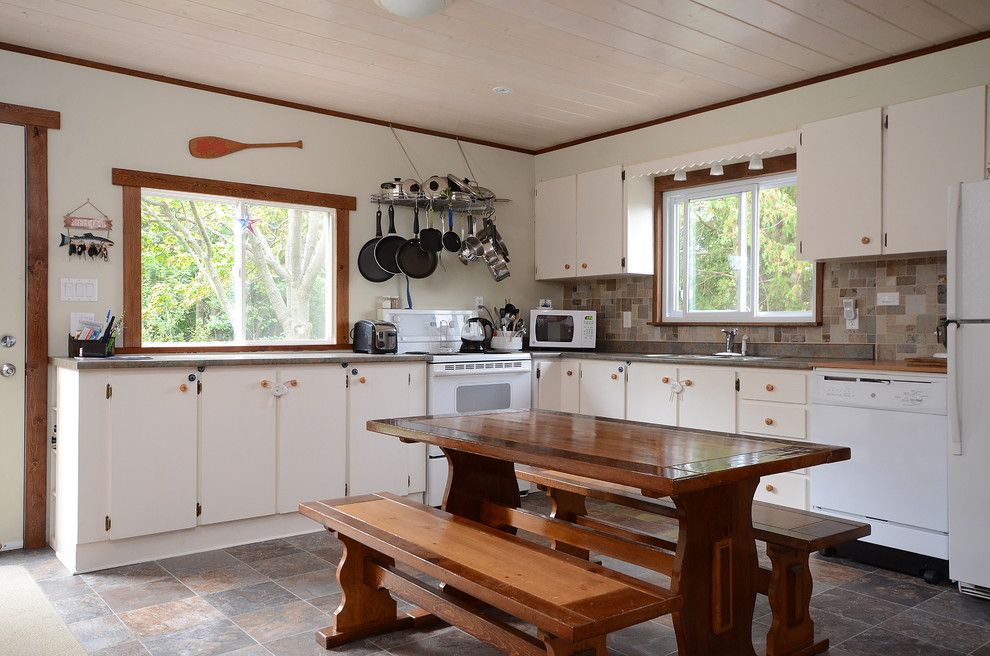 Wardley Real Estate for a Rustic Kitchen with a Kitchendining and Interior Portfolio by Warren Denomme   Photography for Real Estate