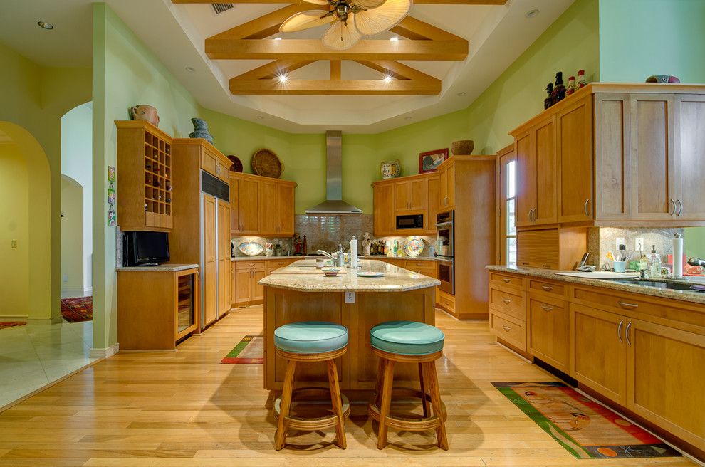 Wardley Real Estate for a Tropical Kitchen with a Recessed Lighting and Jupiter Real Estate Shoot   Admirals Cove by Michael Laurenzano Photography