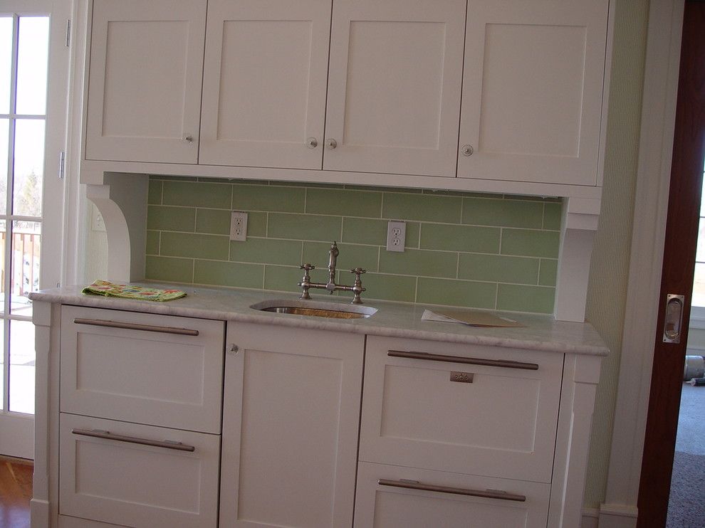 Waterworks Denver for a Traditional Kitchen with a Glass and Cut Glass Backsplash by Knapp Tile and Marble