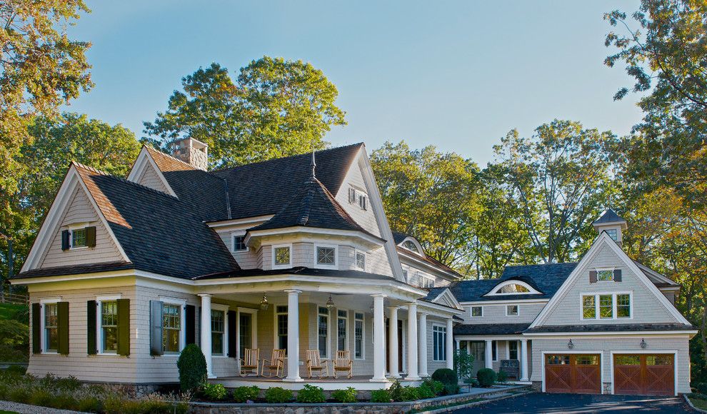 Windermere Country Club for a Victorian Exterior with a Wood Garage Doors and Lone Tree Farm by Country Club Homes