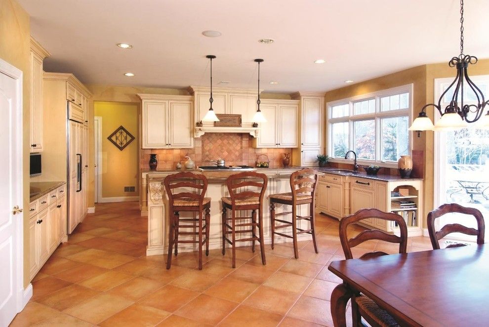 Www.twinspires.com for a Traditional Kitchen with a Tile Backsplash and Cubbage Kitchen 8 by Cameo Kitchens, Inc.